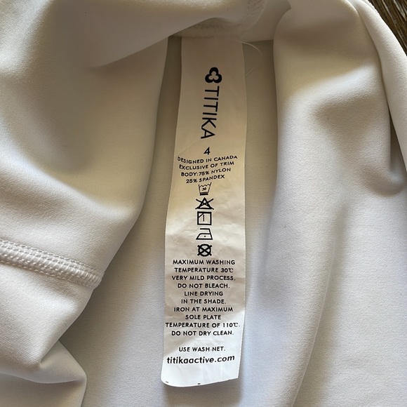 NWOT Titika Power Short Sleeve Shirt in White - Picture 6 of 7